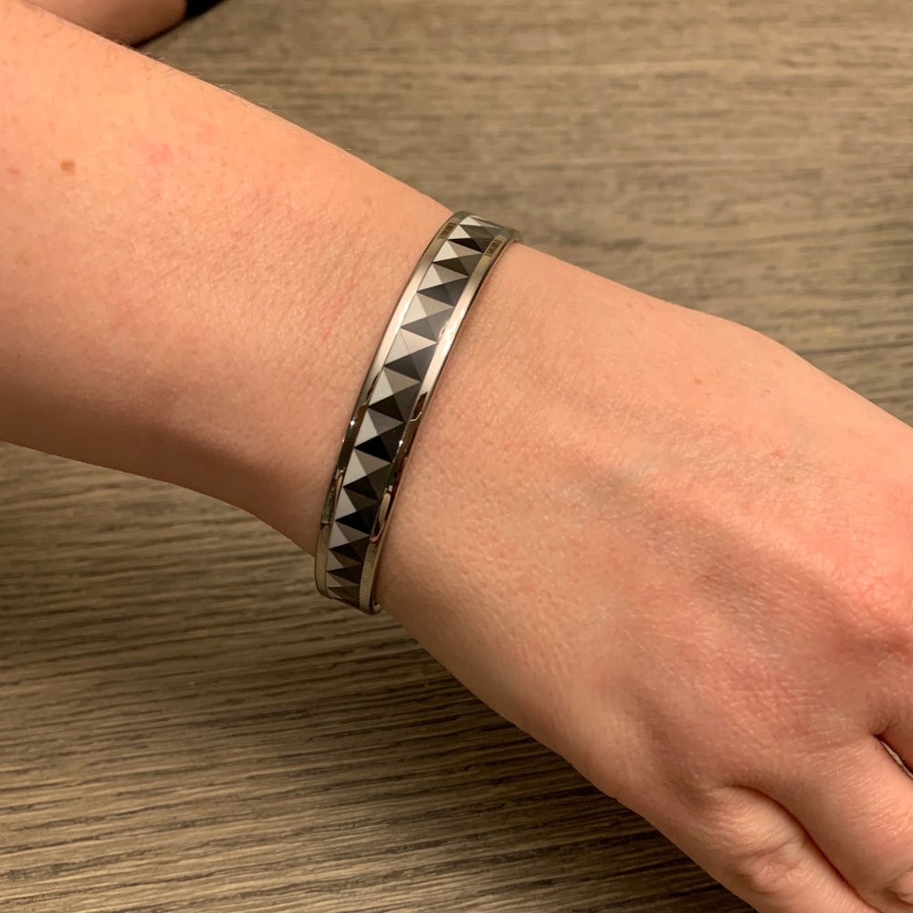Hermes Clous en Trompe L'eoil bangle bracelet